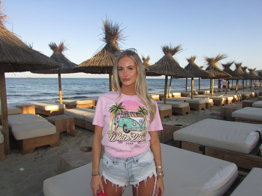 White Kisses Surf Sunset T-Shirt Pink