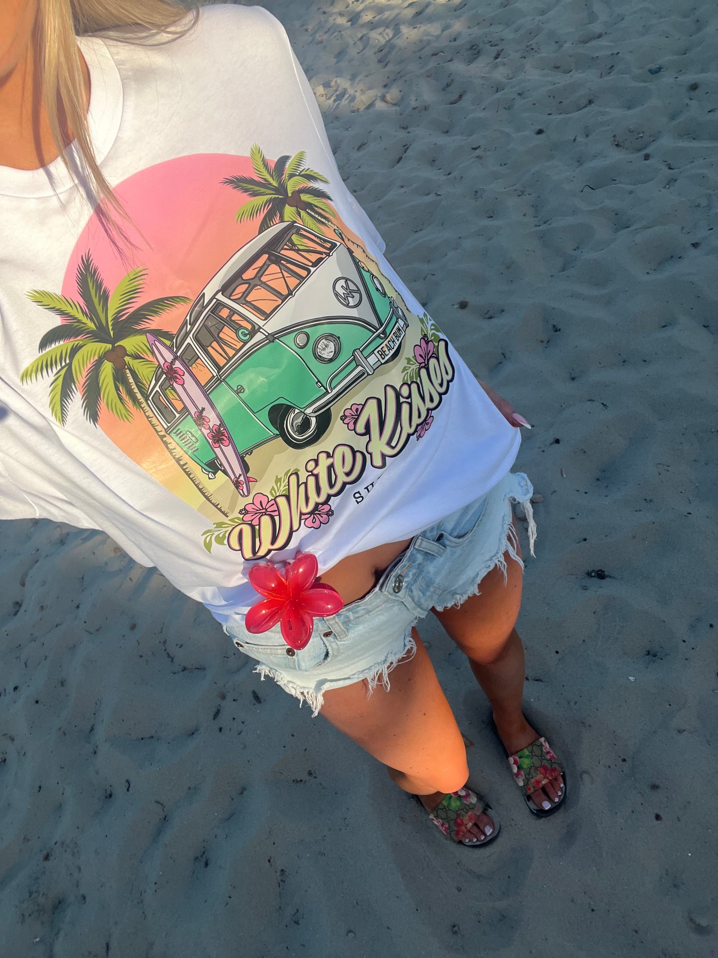 White Kisses Surf Sunset T-Shirt White